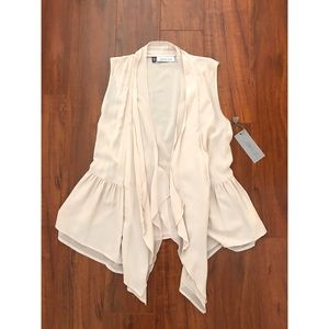 NWT Jennifer Lopez Sleeveless Blush Pink Shawl - Size S
